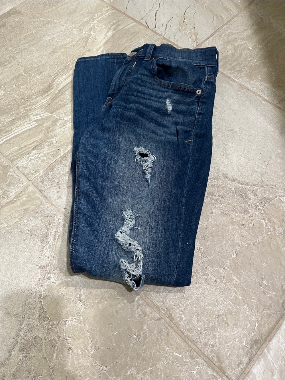 Express Women's Dark Blue Distressed Skinny Jeans - Picture 4 of 6